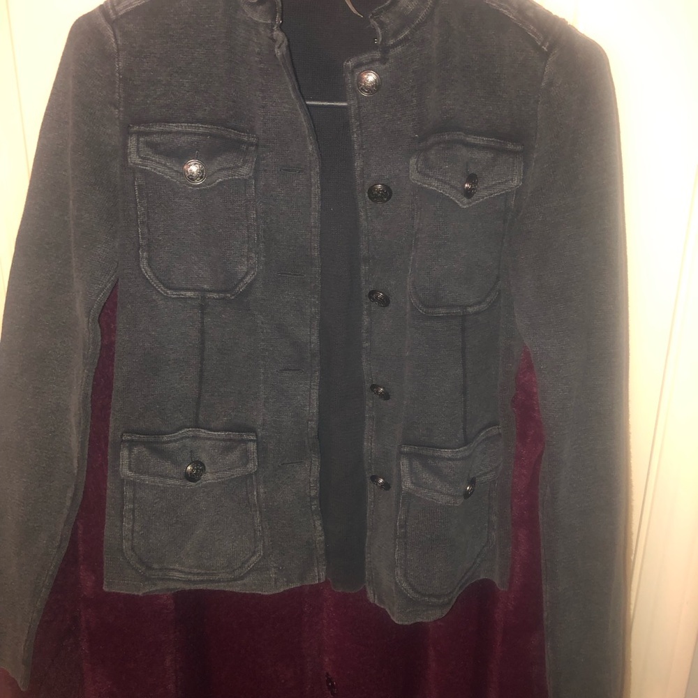 Free people military light knit jacket. Size xs